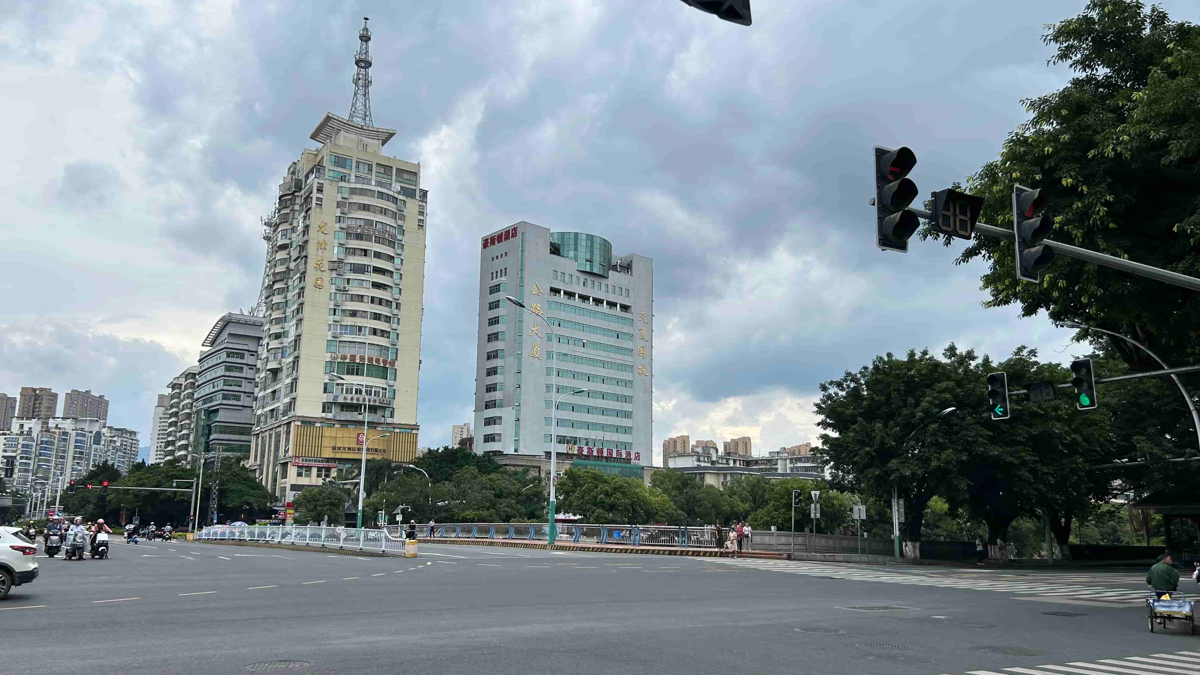 longyan_avenue